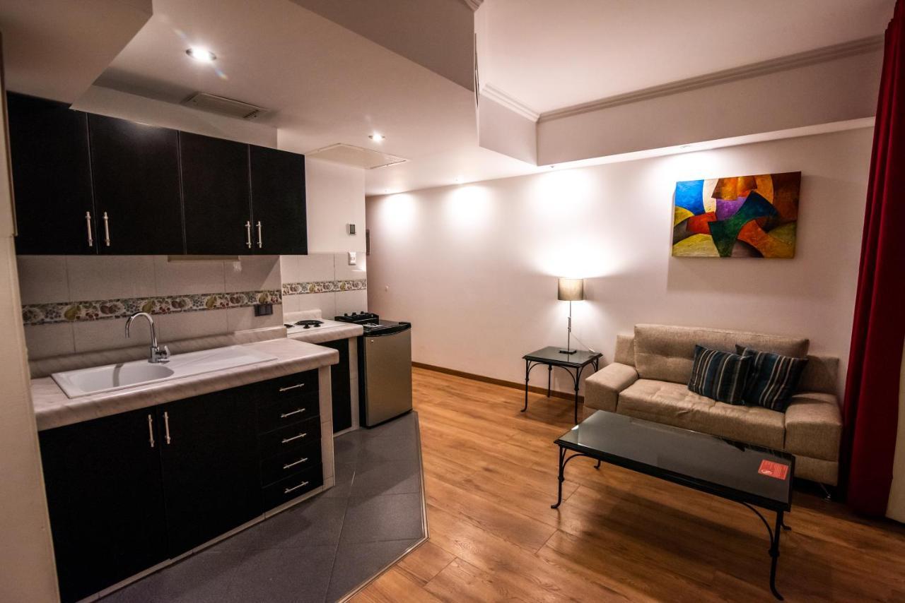 El Polo & 5* Lima