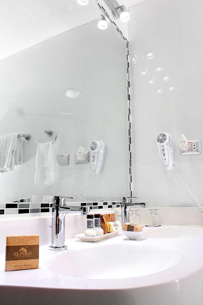El Polo & Hotel 5*