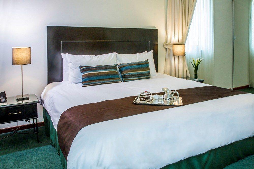 El Polo & Hotel 5*
